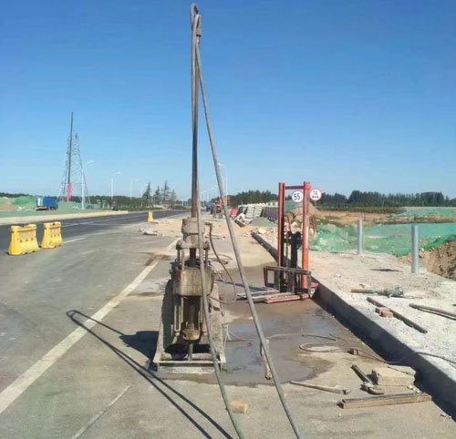 奉贤公路高聚物注浆加固